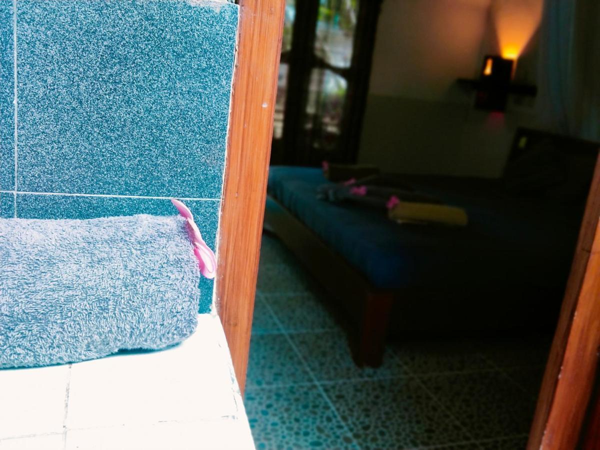 Maxal Bungalow Hotel Gili Air Luaran gambar